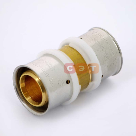 Муфта пресс равнопроходная 32